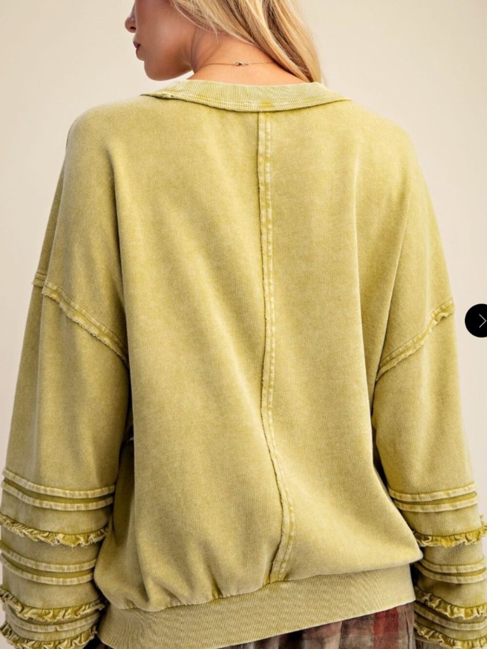 Easel Pistachio Ruffle Sweatshirt | Textured Boho Oversized Pullover NEW - Picture 4 of 4